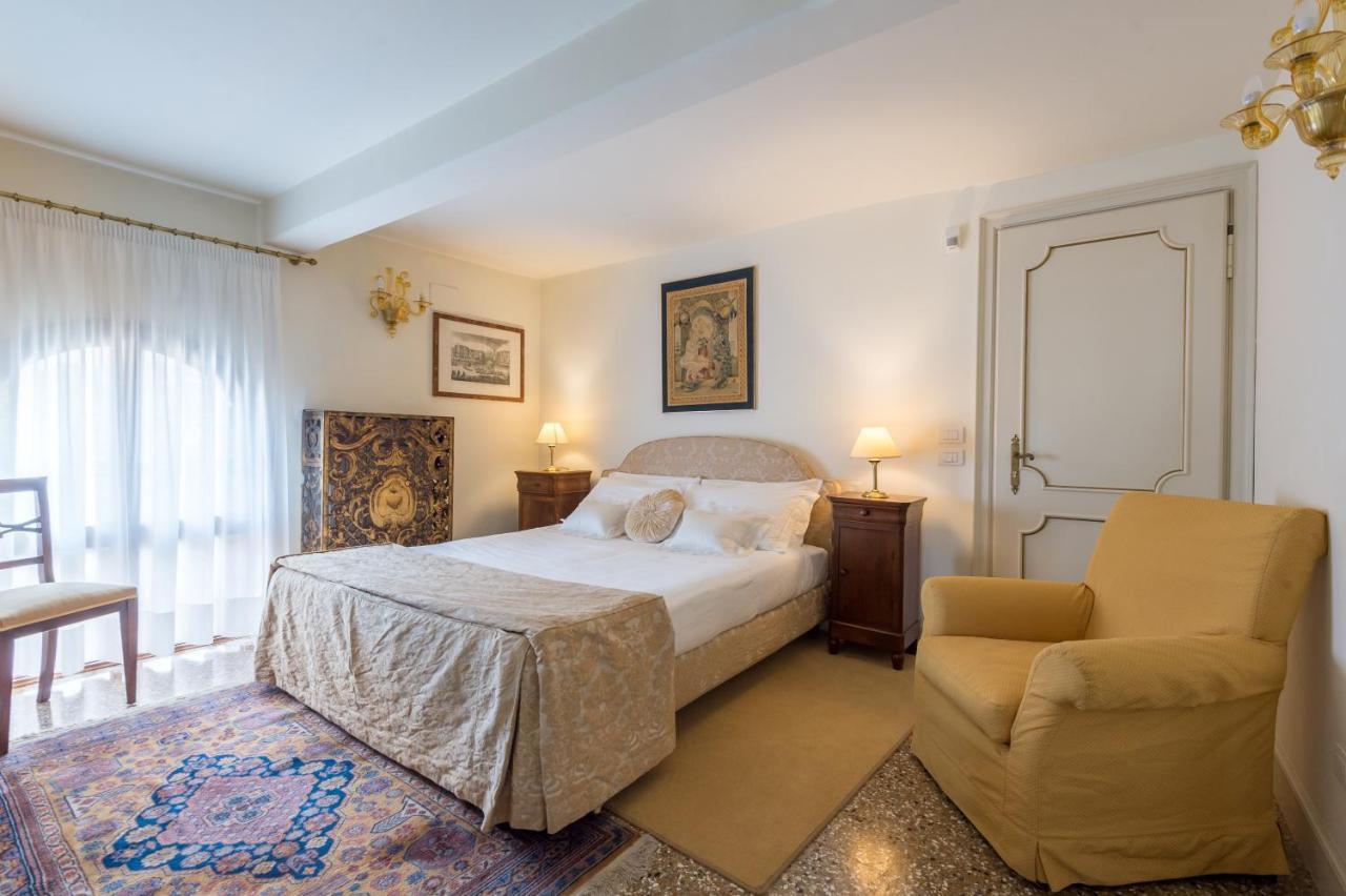 Ca' Dei Cuori On The Grand Canal Apartment Venice Exterior photo