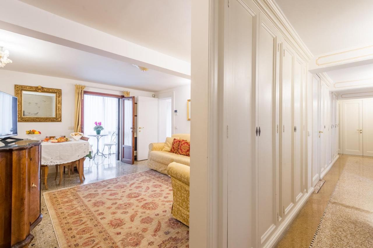 Ca' Dei Cuori On The Grand Canal Apartment Venice Exterior photo