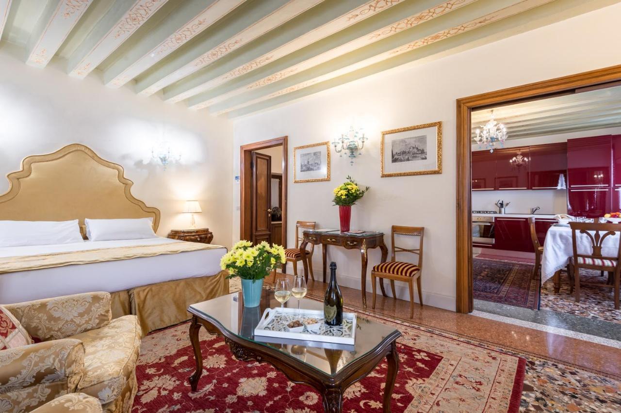 Ca' Dei Cuori On The Grand Canal Apartment Venice Exterior photo