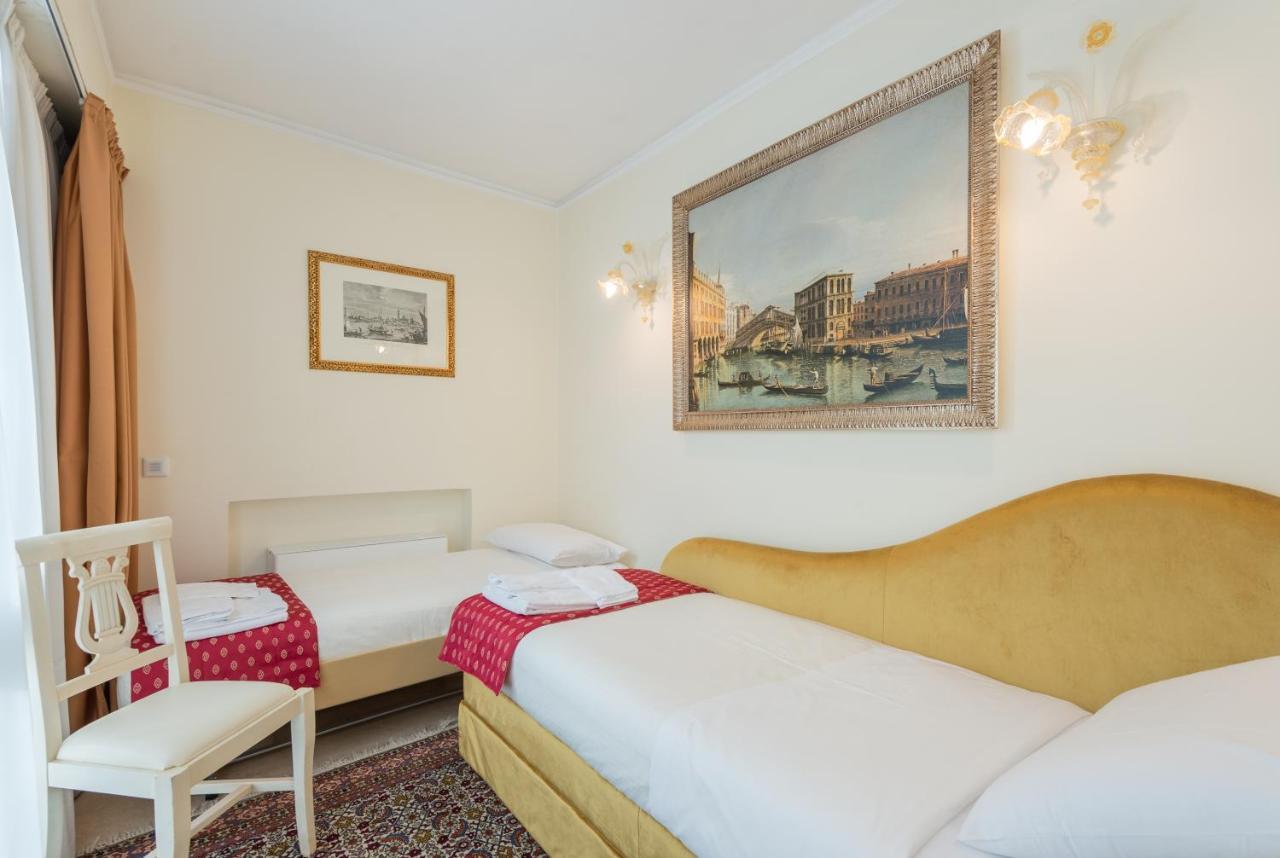 Ca' Dei Cuori On The Grand Canal Venice Exterior photo
