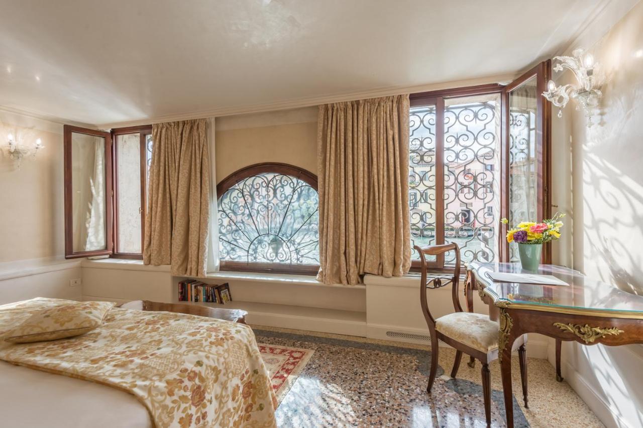Ca' Dei Cuori On The Grand Canal Venice Exterior photo