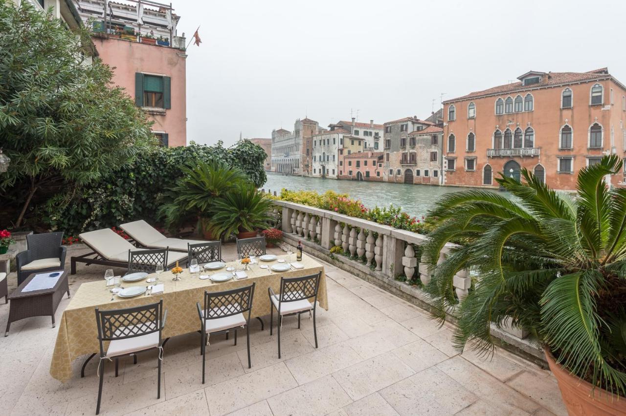 Ca' Dei Cuori On The Grand Canal Apartment Venice Exterior photo