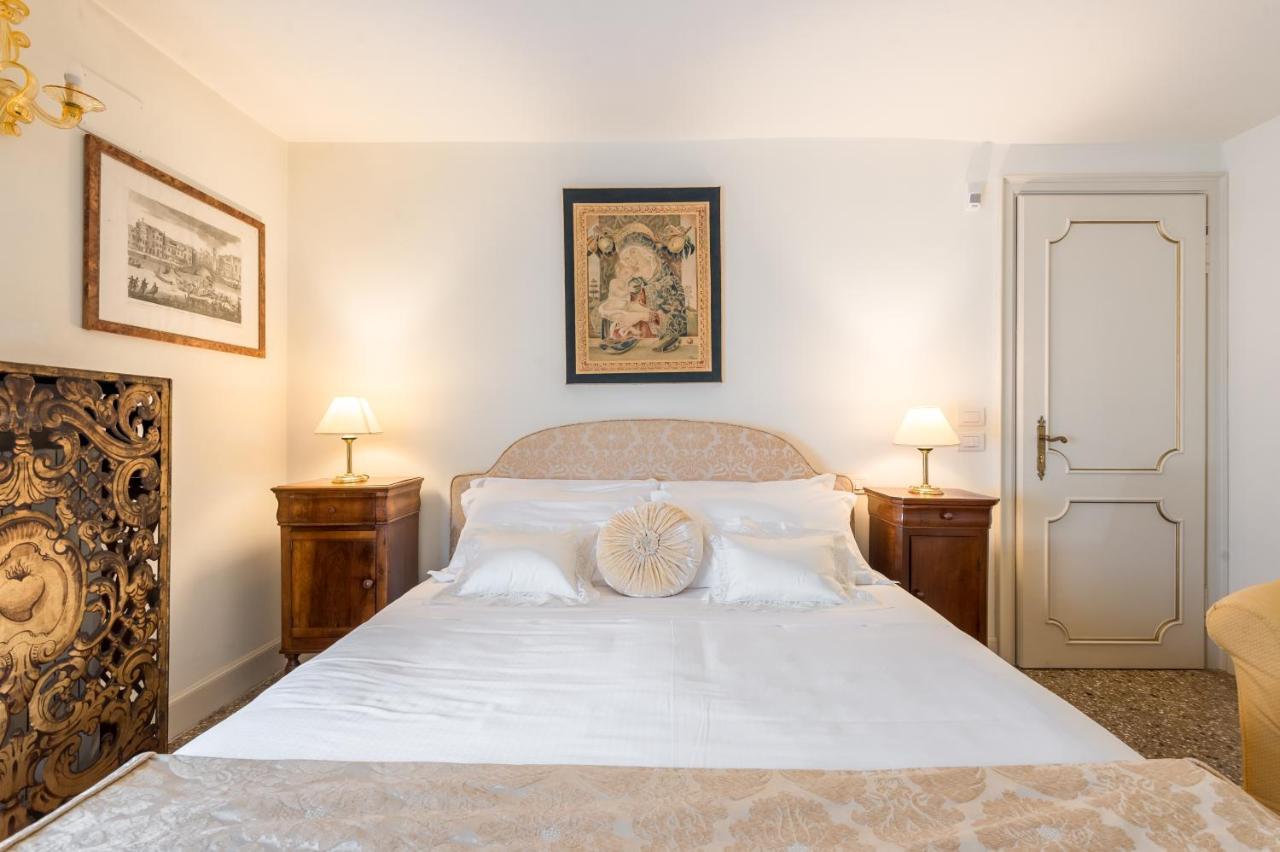 Ca' Dei Cuori On The Grand Canal Apartment Venice Exterior photo