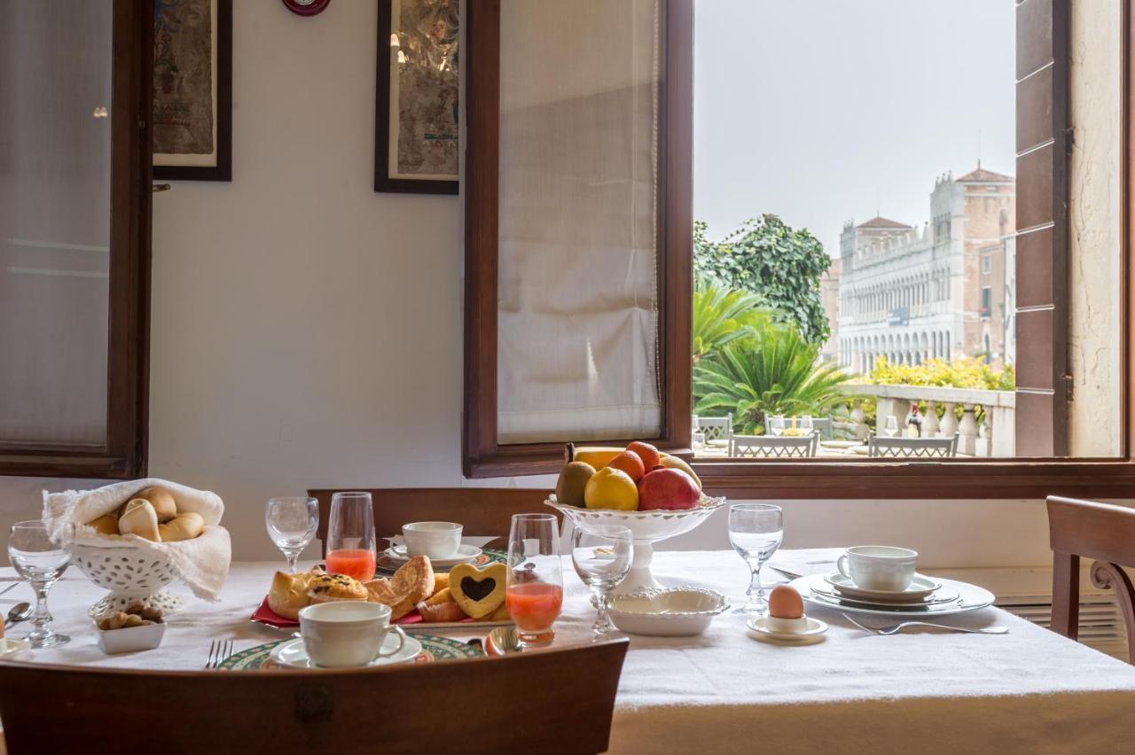 Ca' Dei Cuori On The Grand Canal Apartment Venice Exterior photo