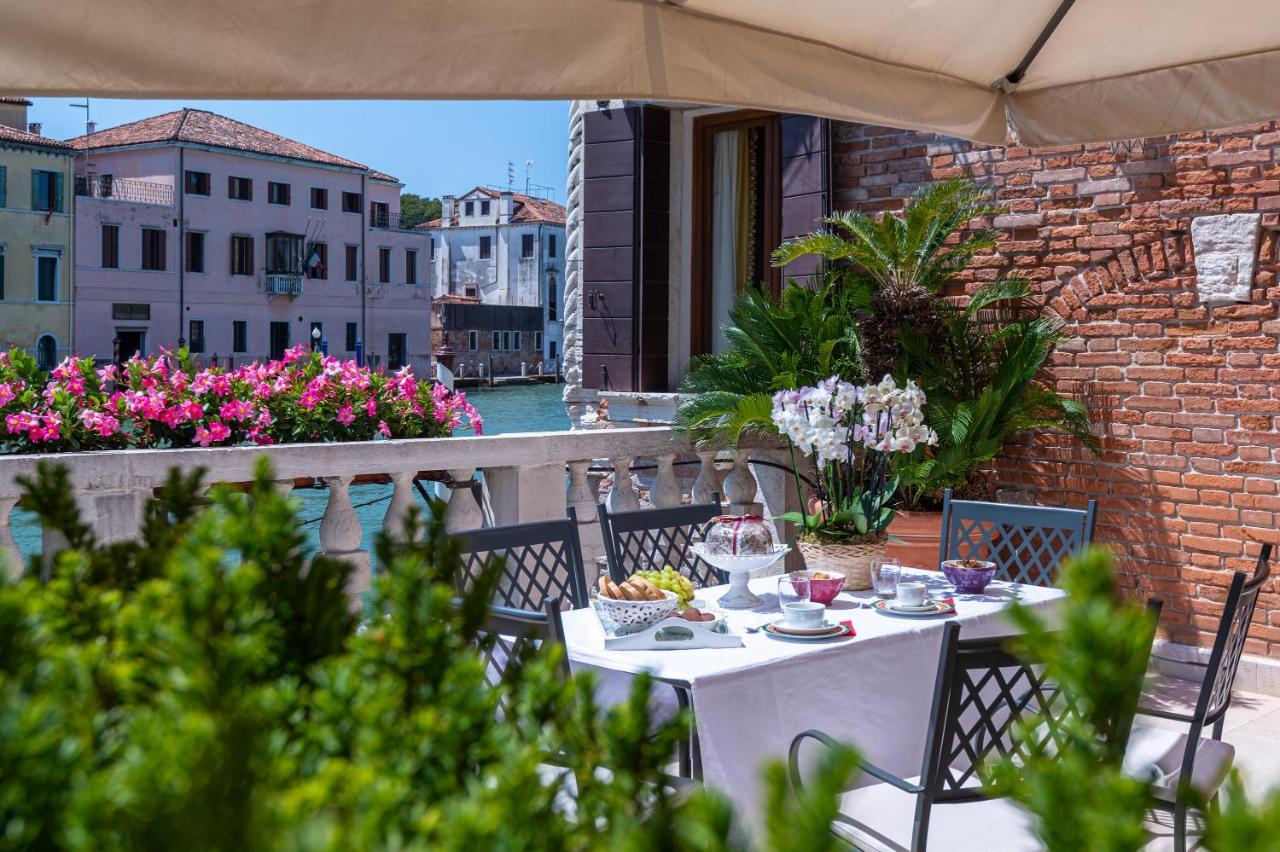 Ca' Dei Cuori On The Grand Canal Apartment Venice Exterior photo