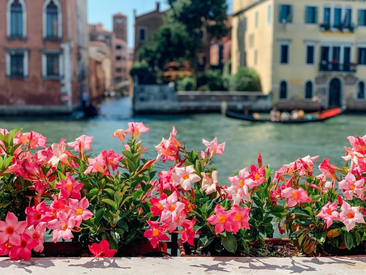 Ca' Dei Cuori On The Grand Canal Apartment Venice Exterior photo